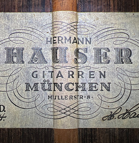 The label of a 1934 Hermann Hauser I classical guitar made of spruce and CSA rosewood