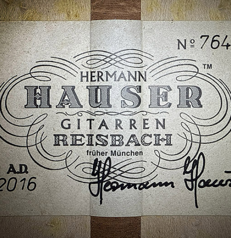 The label of a 2016 Hermann Hauser III classical guitar (ex Marcelo Kayath) made of spruce and maple