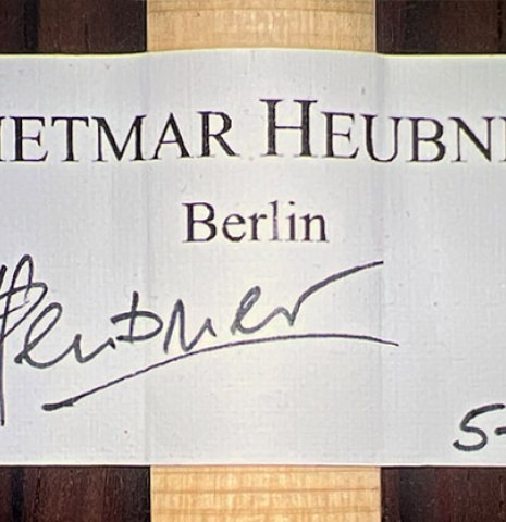 The label of a 2023 Dietmar Heubner classical guitar made with spruce and African rosewood