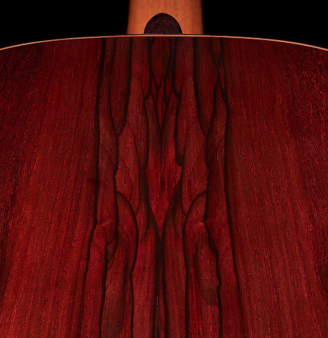 The back grain patterning of a 2024 Dietmar Heubner "Bois de Rose" classical guitar made with spruce and African rosewood