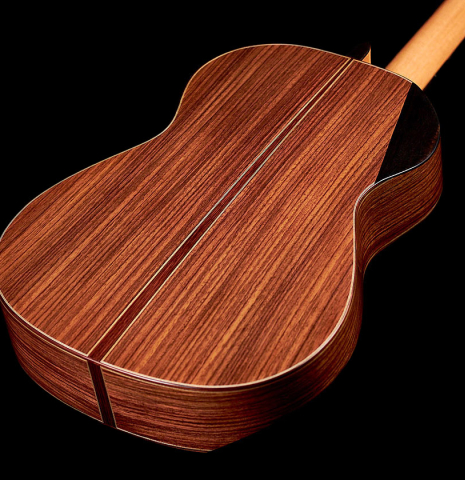 2022 Kenny Hill “Signature Legacy 640 CD/SP” CD/IN classical guitar and its enhanced ergonomics.