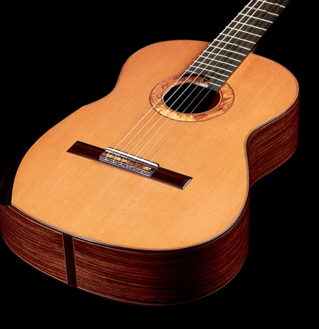 This is a 2022 Kenny Hill “Signature Legacy 640 CD/SP” CD/IN classical guitar with enhanced ergonomics