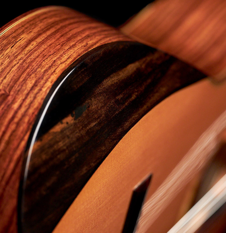 Enhanced ergonomics to support the right hand featured in the 2022 Kenny Hill “Signature Legacy 640 CD/SP” CD/IN classical guitar