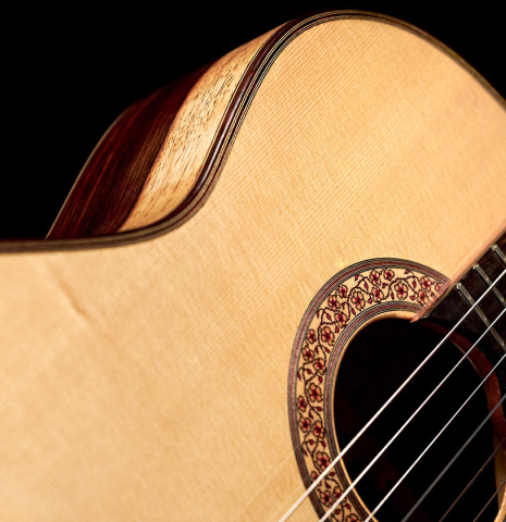 The soundboard and side of a 2006 Thomas Humphrey "Millennium" classical guitar made with spruce and CSA rosewood.