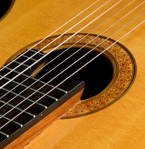The raised fingerboard of a 1988 Thomas Humphrey "Millennium 7-string" classical guitar made of spruce and CSA rosewood (ex John Dearman)