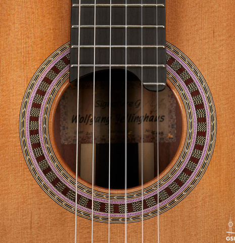 The rosette of a 2025 Wolfgang Jellinghaus "Signature CD/CD" classical guitar made of cedar and Granadillo