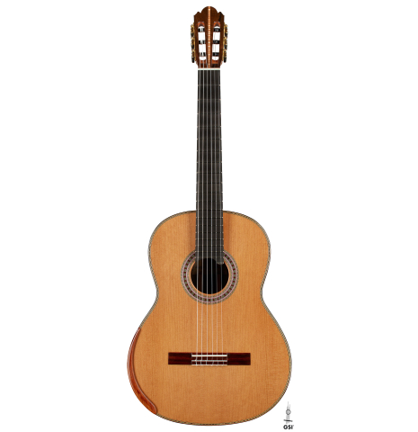The front of a 2025 Wolfgang Jellinghaus "Signature CD/CD" classical guitar made of cedar and ziricote