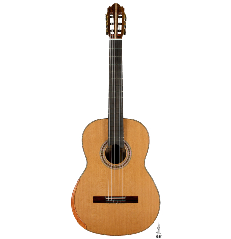 The front of a 2025 Wolfgang Jellinghaus "Signature CD/CD" classical guitar made of cedar and ziricote