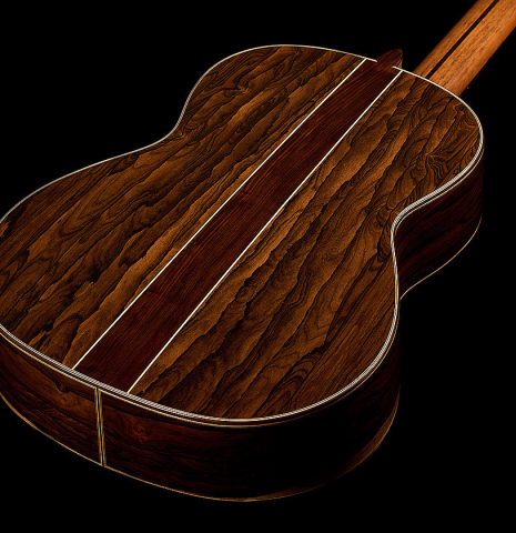 The back and sides of a 2025 Wolfgang Jellinghaus "Signature CD/CD" classical guitar made of cedar and ziricote