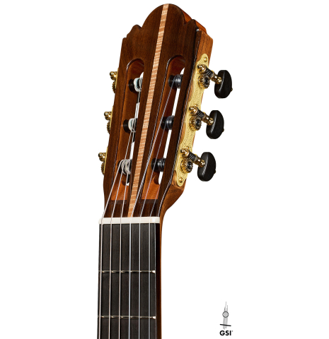The headstock of a 2025 Wolfgang Jellinghaus "Signature CD/CD" classical guitar made of cedar and ziricote