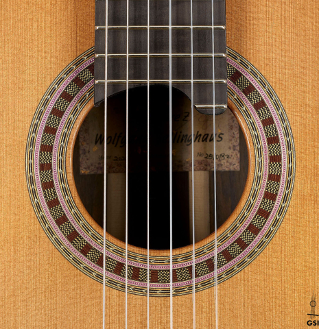 The rosette of a 2025 Wolfgang Jellinghaus "Signature CD/CD" classical guitar made of cedar and ziricote