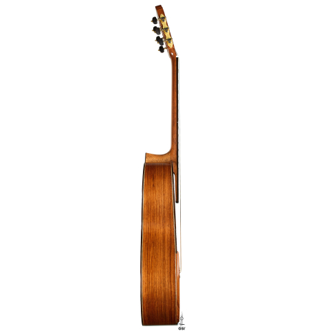 The side of a 2025 Wolfgang Jellinghaus "Signature CD/SP" classical guitar made of cedar/spruce and granadillo