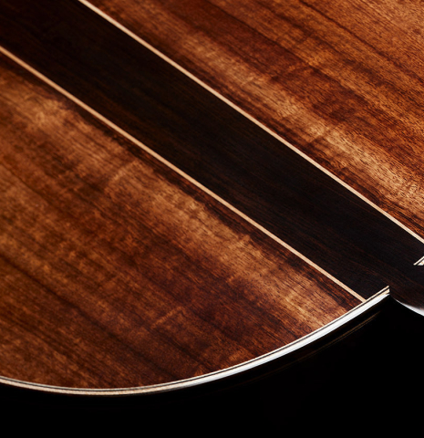 The heel, back wedge and side of a 2025 Wolfgang Jellinghaus "Signature SP/SP" classical guitar made of spruce and granadillo