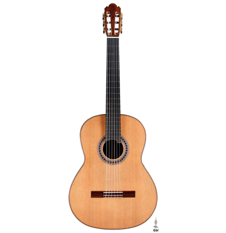 The front of a 2020 Wolfgang Jellinghaus &quot;Alemana EF CD/CD&quot; CD/AR classical guitar made with double top cedar and African rosewood back and sides