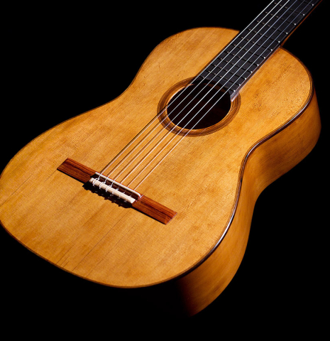 This is the front of a Wolfgang Jellinghaus "La Leona FE04 630" classical guitar made with spruce and cypress