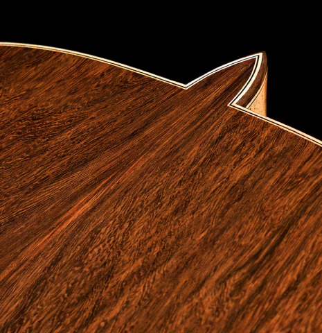 The back and heel of a Wolfgang Jellinghaus "Bavaria A" classical guitar made of spruce and African rosewood