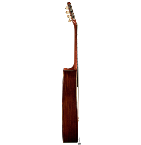The side of a Wolfgang Jellinghaus “Torres 43” classical guitar made with spruce and Indian rosewood