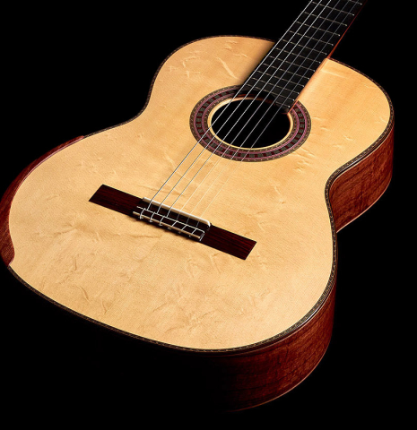 The soundboard of a 2022 Wolfgang Jellinghaus "Signature SP/SP 630" double top guitar made of spruce and granadillo