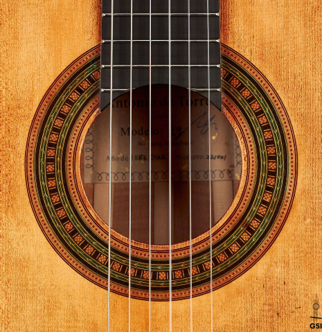 The rosette of a Wolfgang Jellinghaus “Torres 49 - ex Tarrega” classical guitar made of spruce and maple