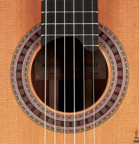 The rosette of a 2023 Wolfgang Jellinghaus &quot;Signature CD/CD 630&quot; double top guitar made of cedar and granadillo