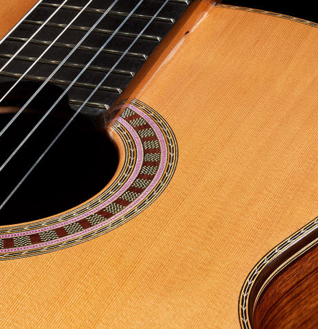 The soundboard of a 2025 Wolfgang Jellinghaus "Signature CD/CD 630" classical guitar made of cedar and granadillo