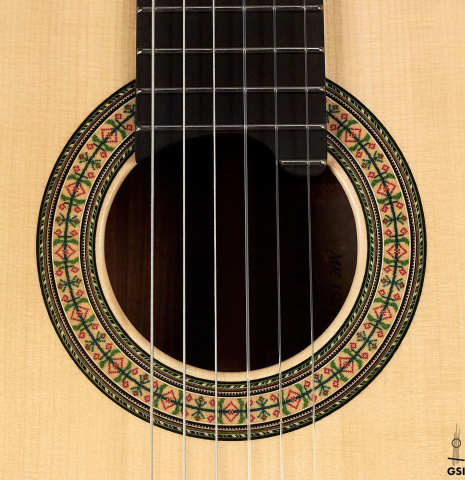 The rosette of a Wolfgang Jellinghaus "1912 Ex-Segovia" classical guitar made of spruce and Pau Ferro.