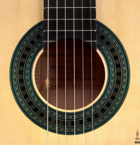 The rosette of a Wolfgang Jellinghaus “Torres 43 - clear” classical guitar made with spruce and maple.