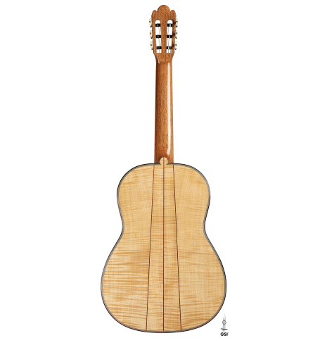 The back of a Wolfgang Jellinghaus “Torres 43” classical guitar made of spruce and maple and clear finish