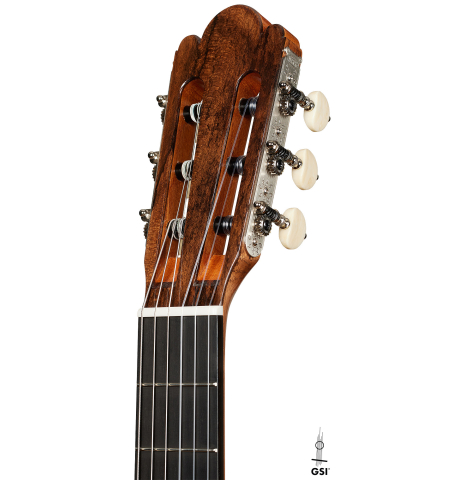 The headstock of a Wolfgang Jellinghaus “Torres 43” classical guitar made of spruce and maple and clear finish