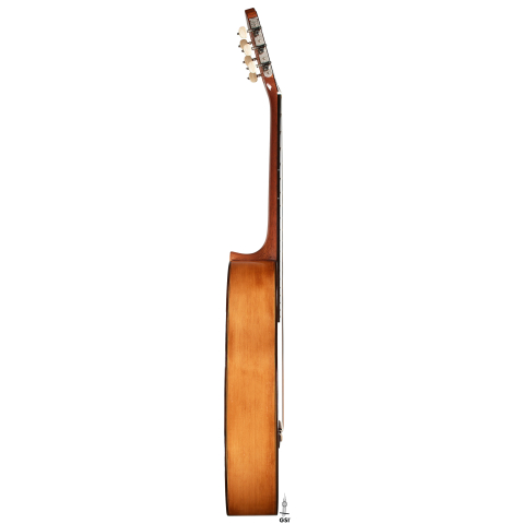 The side of a 2023 Wolfgang Jellinghaus “Torres 114 - ex Tarrega” classical guitar made of spruce and cypress