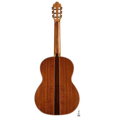 The back of a Wolfgang Jellinghaus "Signature CD/SP 640" classical guitar made of cedar and Granadillo