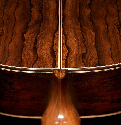 The heel, back binding and purflings of a Wolfgang Jellinghaus "1912 Ex-Segovia 630" classical guitar made of spruce and ziricote