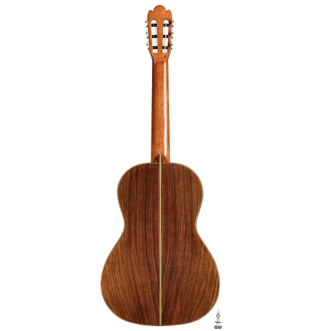 The back of a Wolfgang Jellinghaus “Torres FE 13” classical guitar with antiqued finish, made of spruce and Indian rosewood