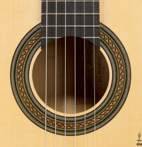 The rosette of a Wolfgang Jellinghaus "1912 Ex-Segovia 640" classical guitar made of spruce and maple
