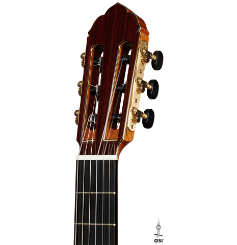 The headstock of a 2025 So Kimishima “Stella” classical guitar made of cedar and Indian rosewood