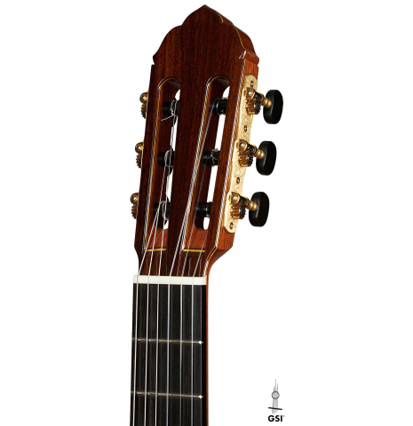 The headstock and machine heads of a 2023 So Kimishima “Stella” classical guitar made with spruce and Indian rosewood
