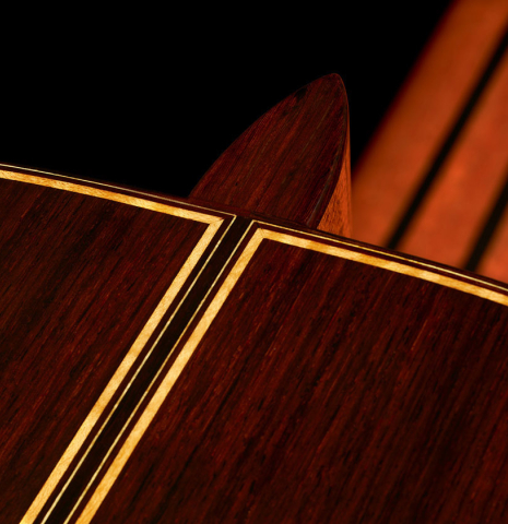 The back purfling and heel of a 2023 So Kimishima “Stella” classical guitar made with spruce and Indian rosewood