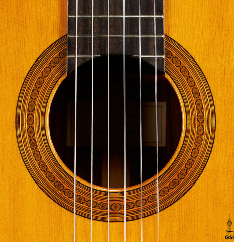 The rosette of a 1964 Masaru Kohno "4" classical guitar made of spruce and Indian rosewood