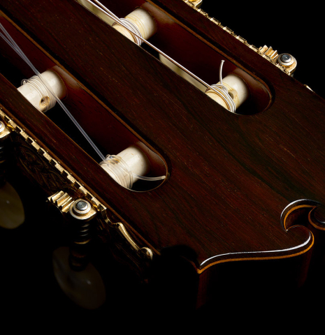 The headstock and tuners of a 1981 Masaru Kohno "30" classical guitar made of spruce and CSA rosewood
