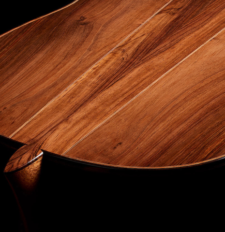 The heel, back binding and purfling of a 2024 Zoran Kuvac "Double Top" classical guitar made of spruce and CSA rosewood