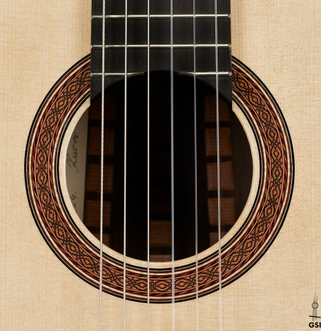 The rosette of a 2024 Zoran Kuvac "Double Top" classical guitar made of spruce and CSA rosewood
