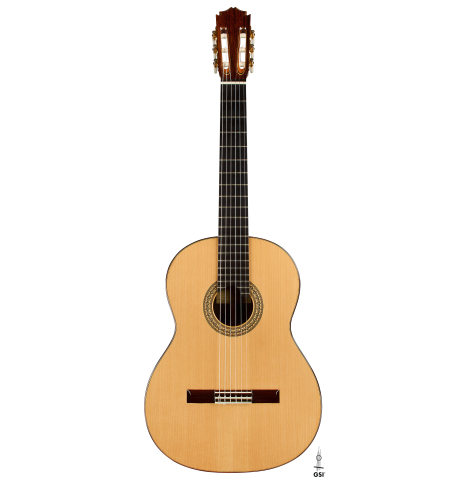 The front of a 2004 Bert Kwakkel "Merula 640" classical guitar made of spruce and CSA rosewood