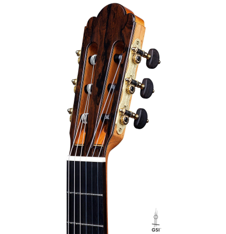 The headstock of a La Cañada "Model 17" classical guitar made of spruce and maple