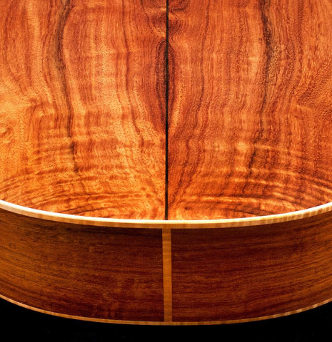 The back of a La Cañada &quot;Model 17A&quot; classical guitar made of spruce and Granadillo 