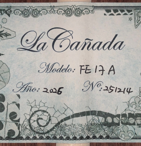 The label of a La Cañada "Model 17A" classical guitar made of spruce and granadillo