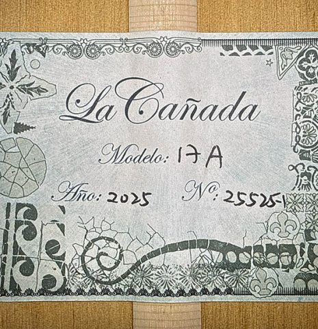 The label of a La Cañada "Model 17A" classical guitar made of spruce and cypress