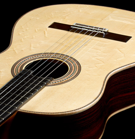 The soundboard of a 2026 Valerio Licari "Lesna - REG Special Edition" classical guitar made of spruce and Indian rosewood