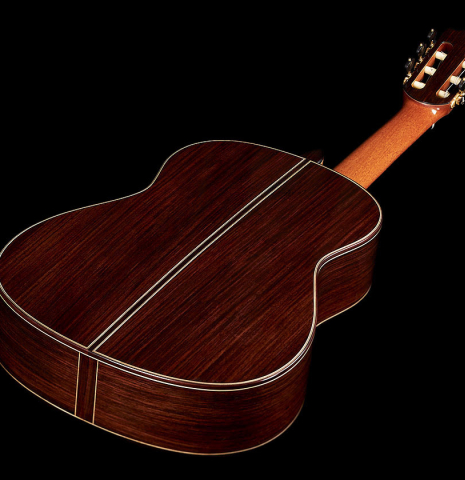The back and sides of a 2024 Valerio Licari "Albayzín" classical guitar made of cedar and Indian rosewood