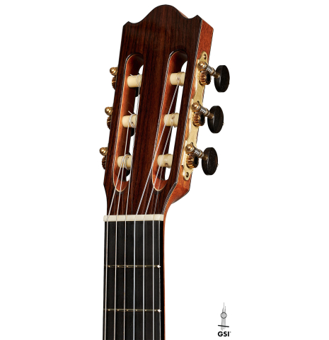 The headstock of a 2024 Valerio Licari "Albayzín" classical guitar made of cedar and Indian rosewood