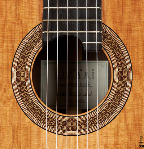 The rosette of a 2024 Valerio Licari "Albayzín" classical guitar made of cedar and Indian rosewood